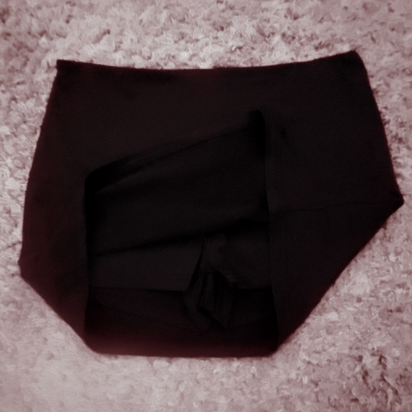 Mini Skirt - Picture 7 of 8